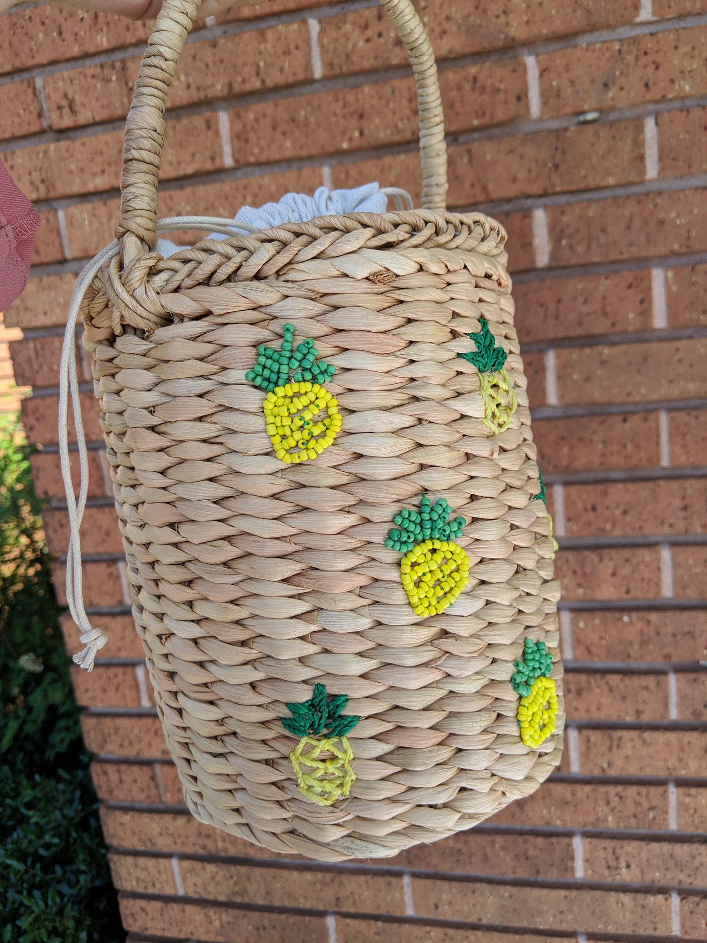 Pineapple Embellished Wicker Straw Basket Handbag
